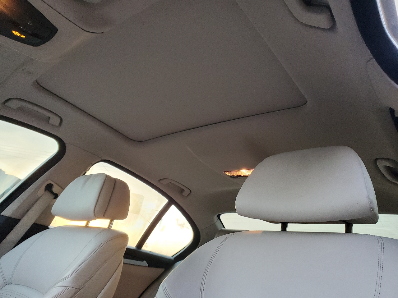 BMW 5 Series 4dr Sdn 535i xDrive AWD 2015