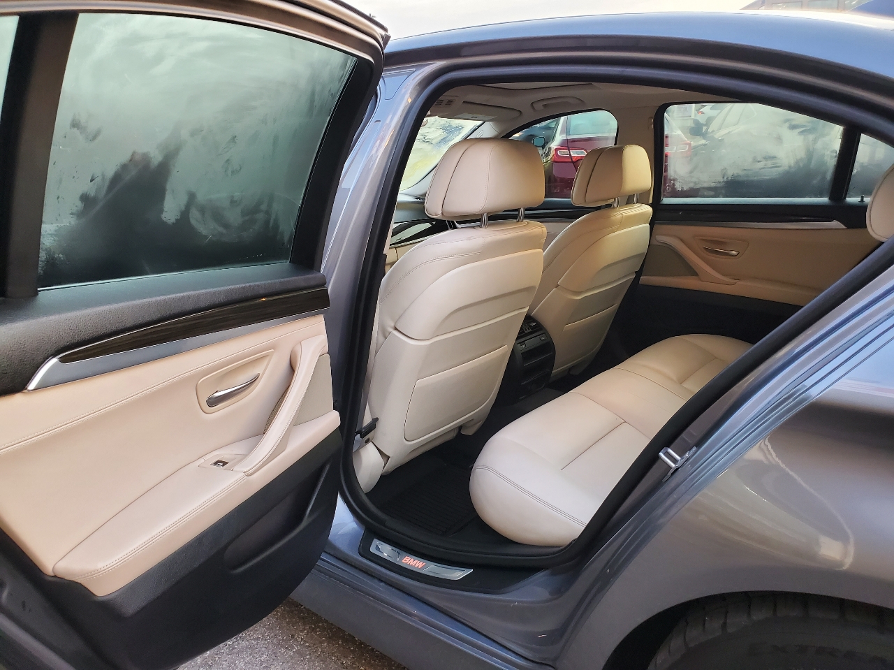 BMW 5 Series 4dr Sdn 535i xDrive AWD 2015