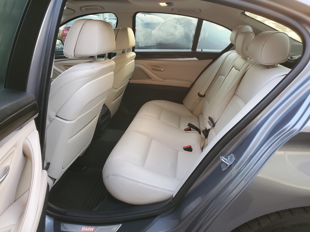 BMW 5 Series 4dr Sdn 535i xDrive AWD 2015