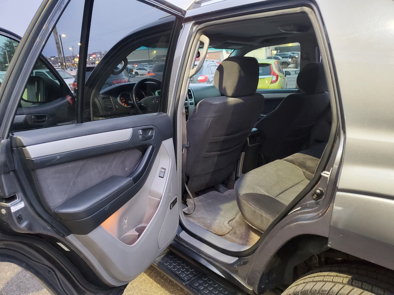 Toyota 4Runner 4dr SR5 V8 Auto 4WD (Natl) 2005