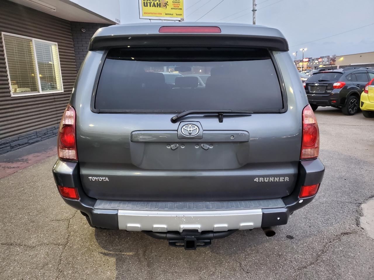 Toyota 4Runner 4dr SR5 V8 Auto 4WD (Natl) 2005