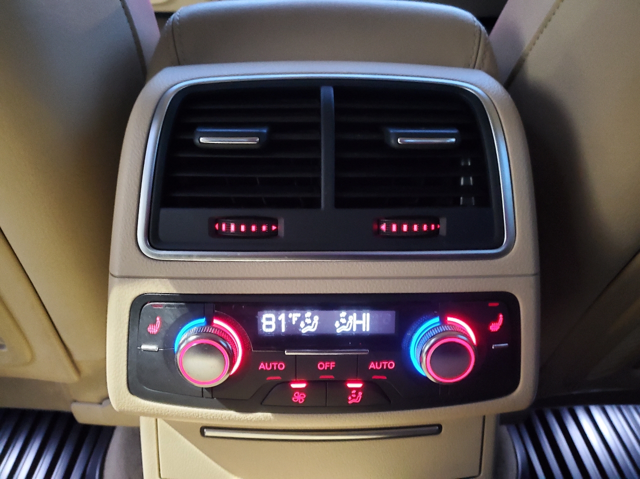 Audi A6 4dr Sdn quattro 3.0T Prestige 2012