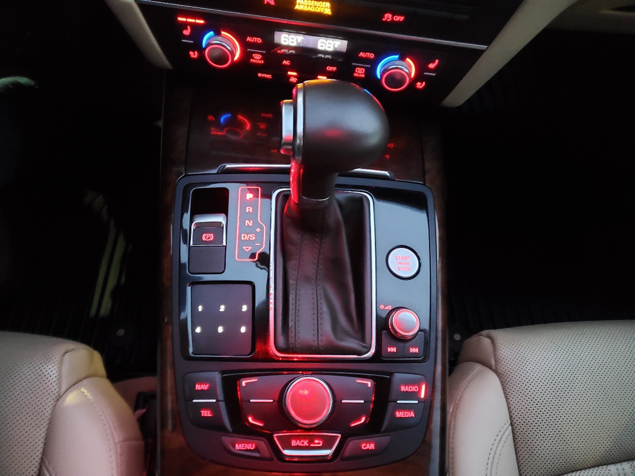 Audi A6 4dr Sdn quattro 3.0T Prestige 2012