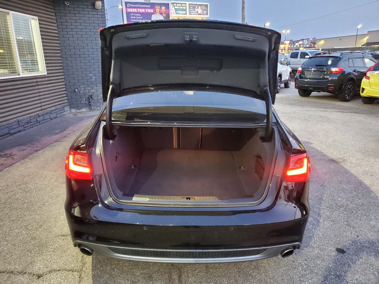 Audi A6 4dr Sdn quattro 3.0T Prestige 2012