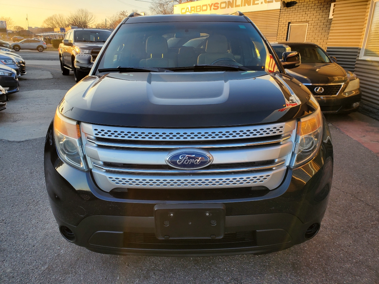 Ford Explorer 4WD 4dr XLT 2012