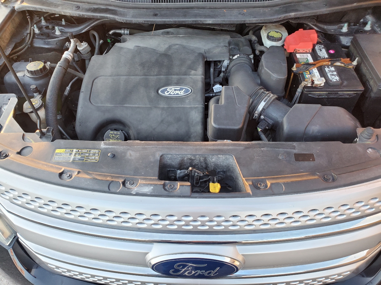 Ford Explorer 4WD 4dr XLT 2012