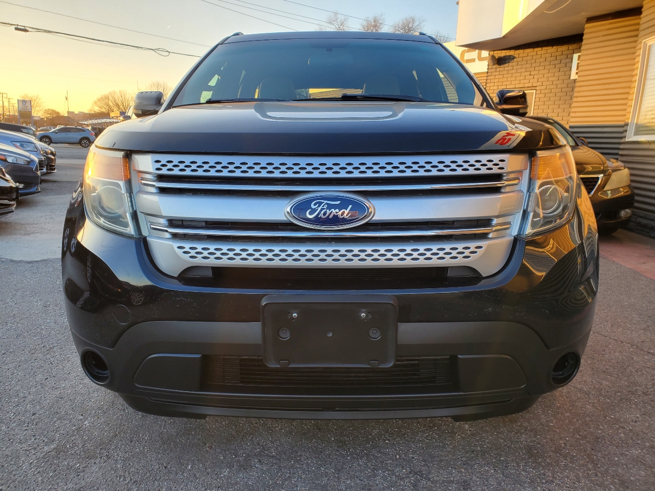 Ford Explorer 4WD 4dr XLT 2012