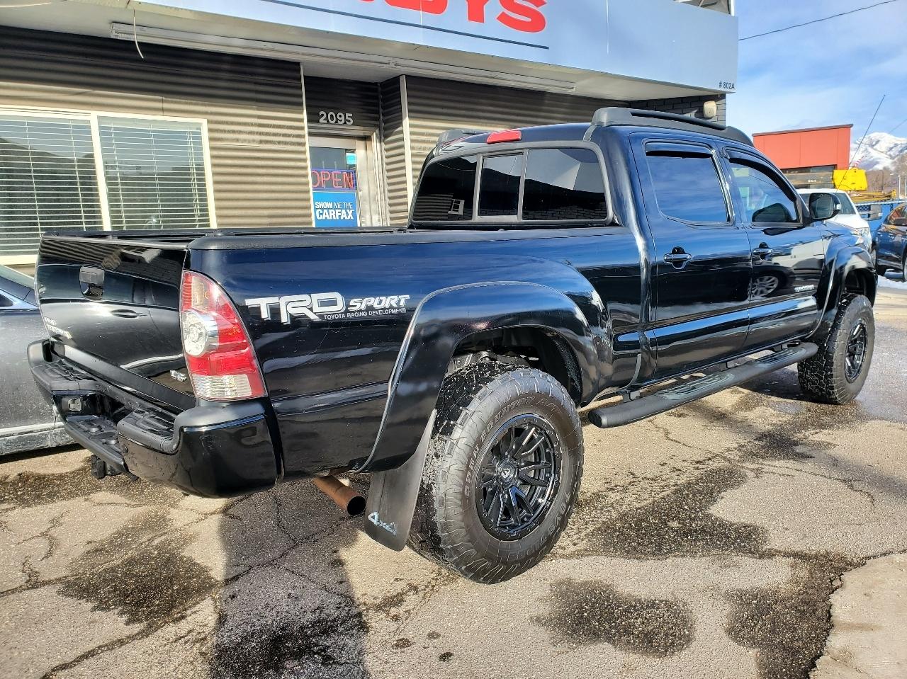 Toyota Tacoma 4WD Double Cab LB V6 AT (Natl) 2014