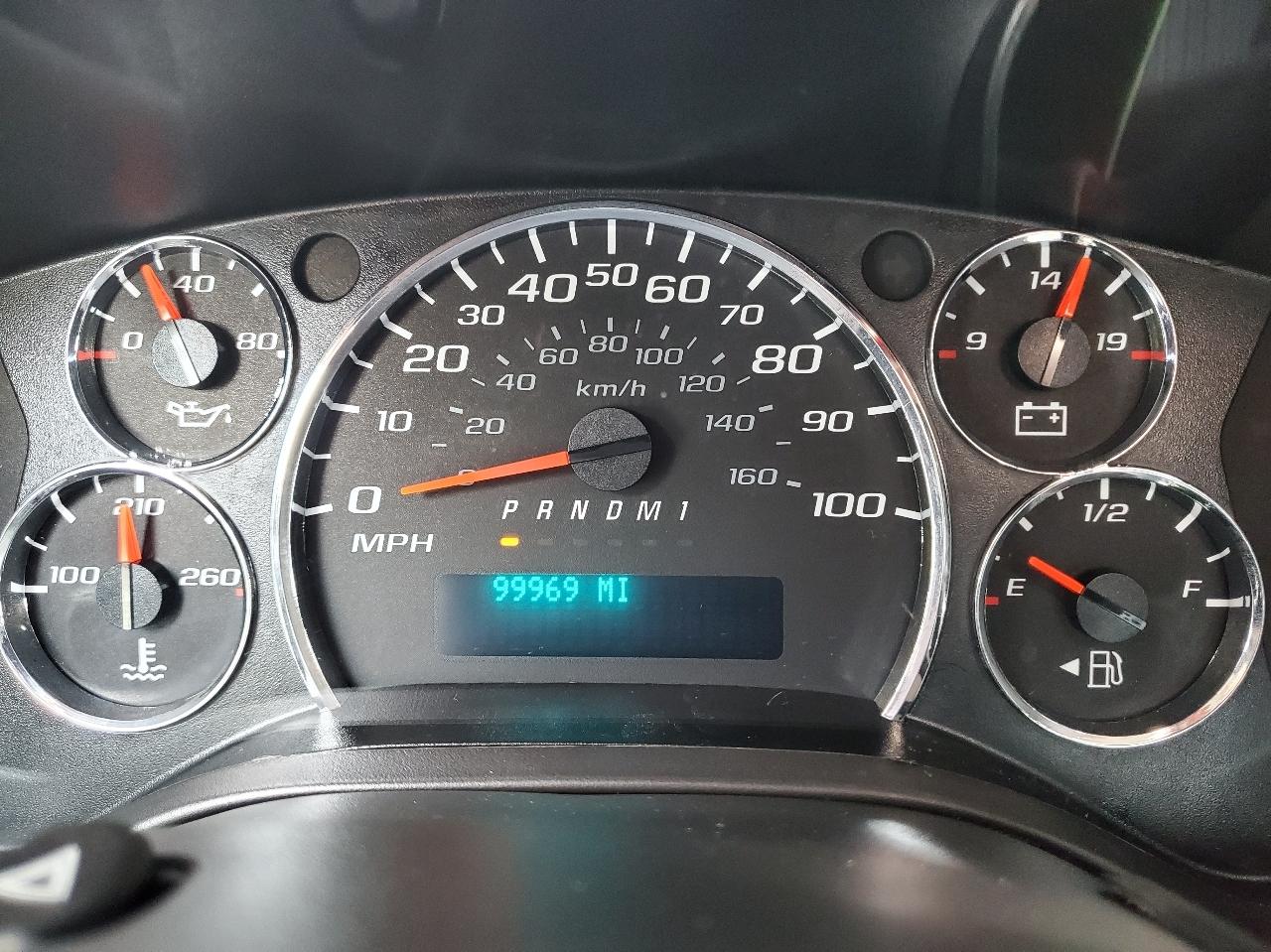 Chevrolet Express Cargo Van RWD 2500 135" 2017