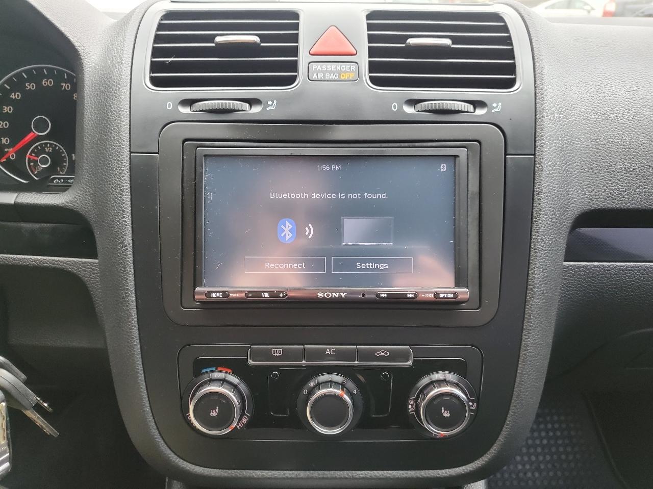 Volkswagen Jetta Sedan 4dr Auto Limited 2010