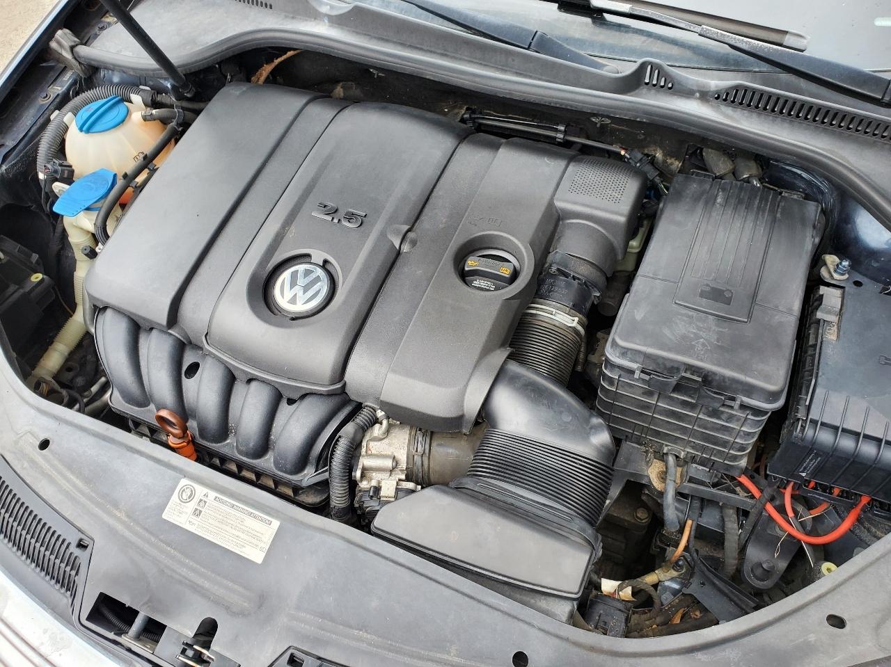 Volkswagen Jetta Sedan 4dr Auto Limited 2010