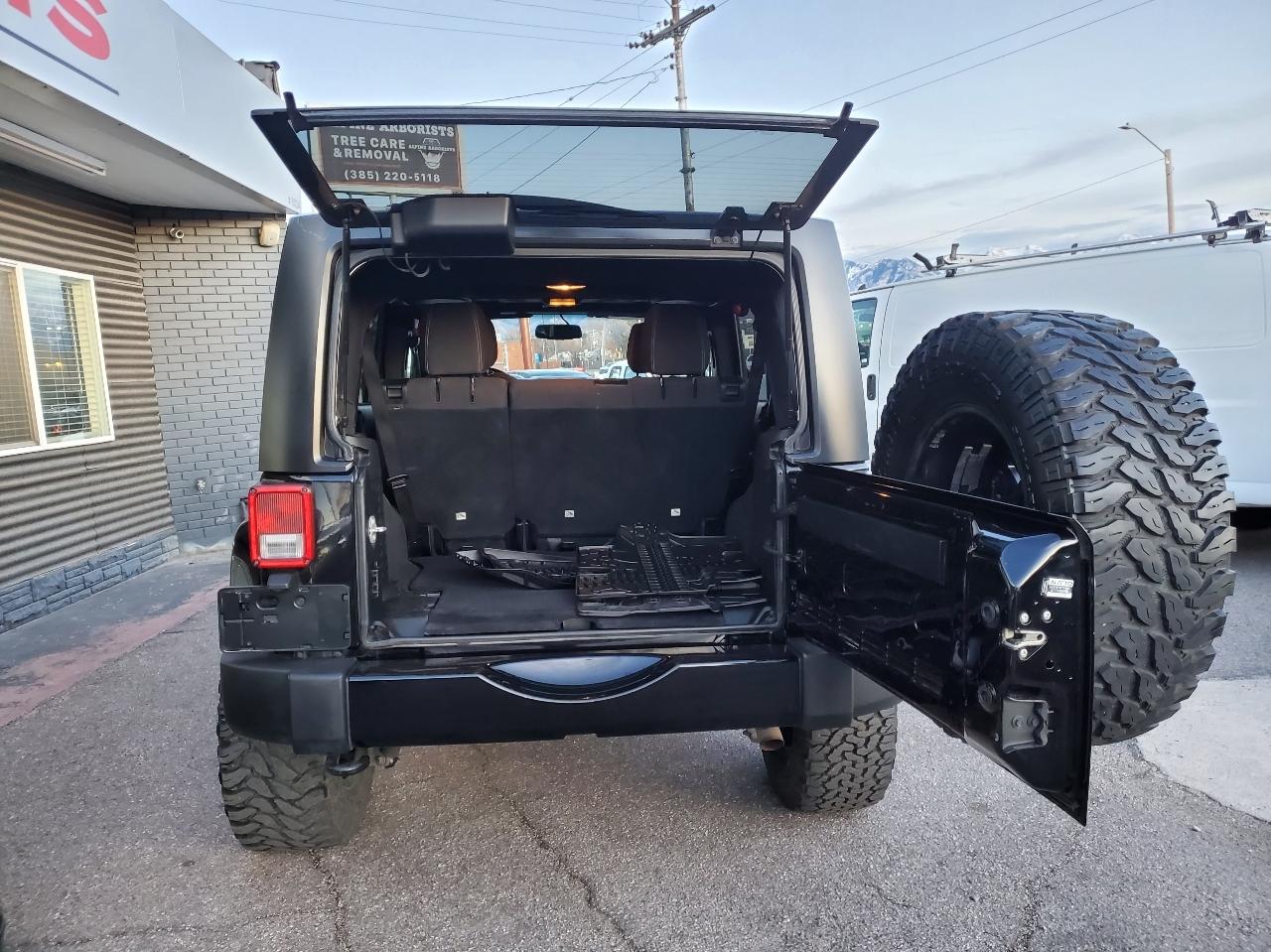 Jeep Wrangler Sahara  2018