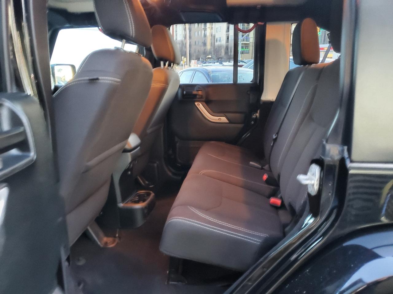 Jeep Wrangler Sahara  2018