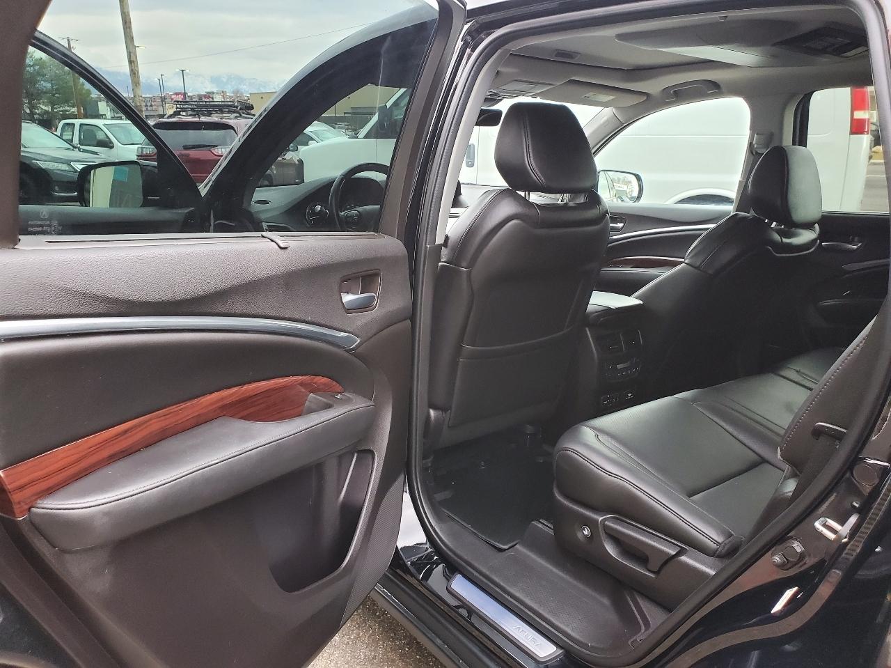 Acura MDX SH-AWD 4dr w/Advance/Entertainment 2016