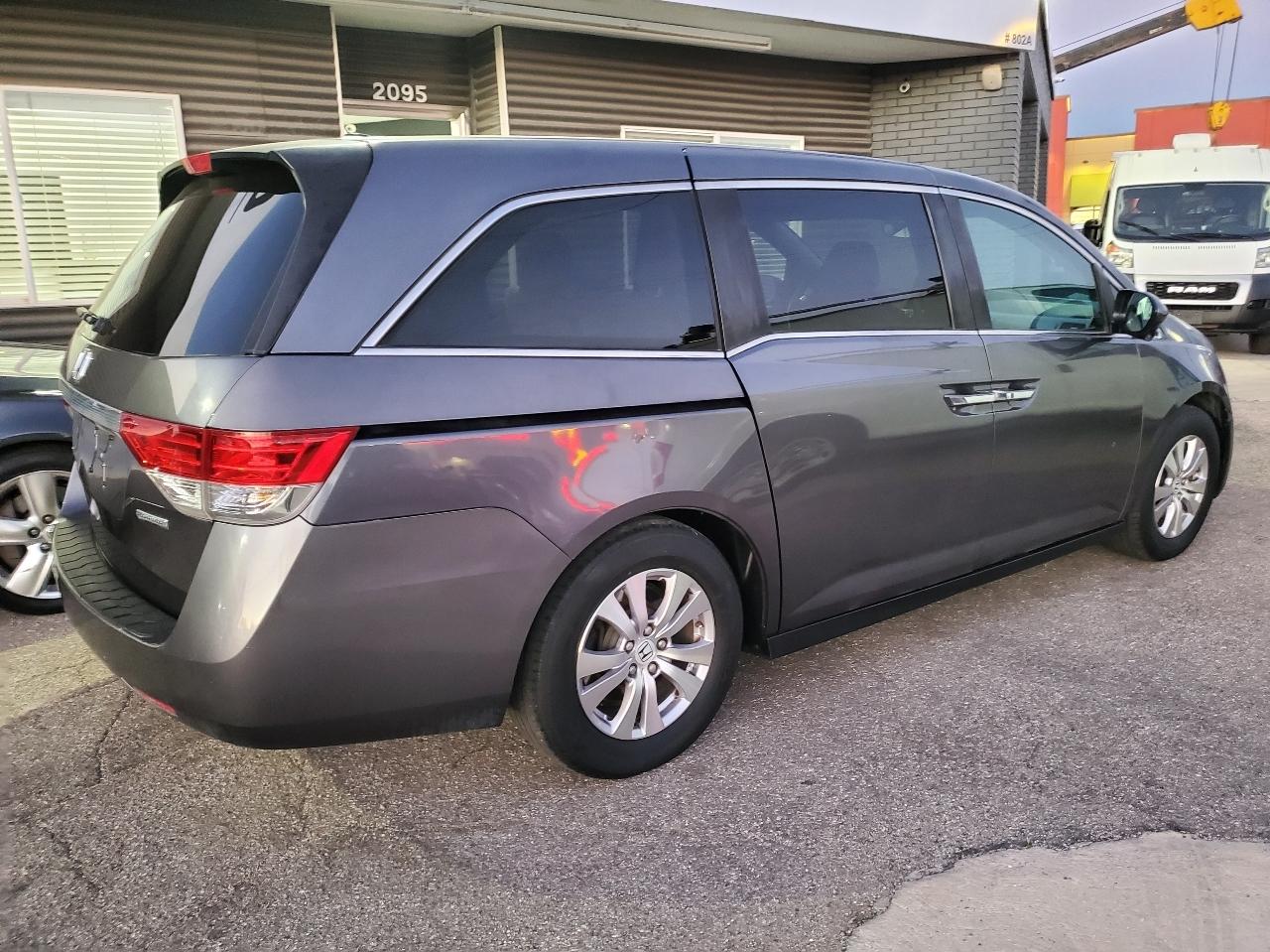 Honda Odyssey 5dr SE 2016
