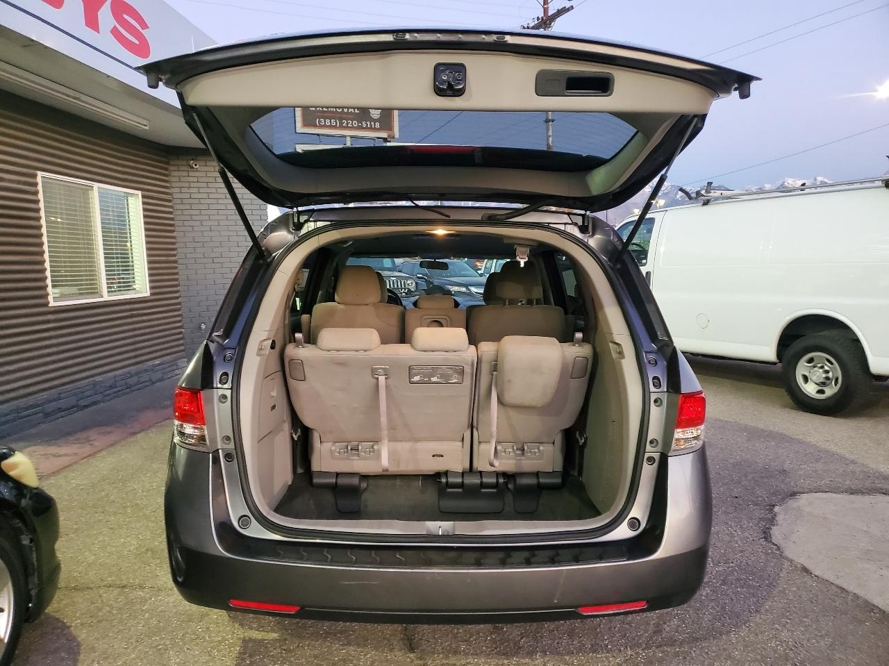 Honda Odyssey 5dr SE 2016