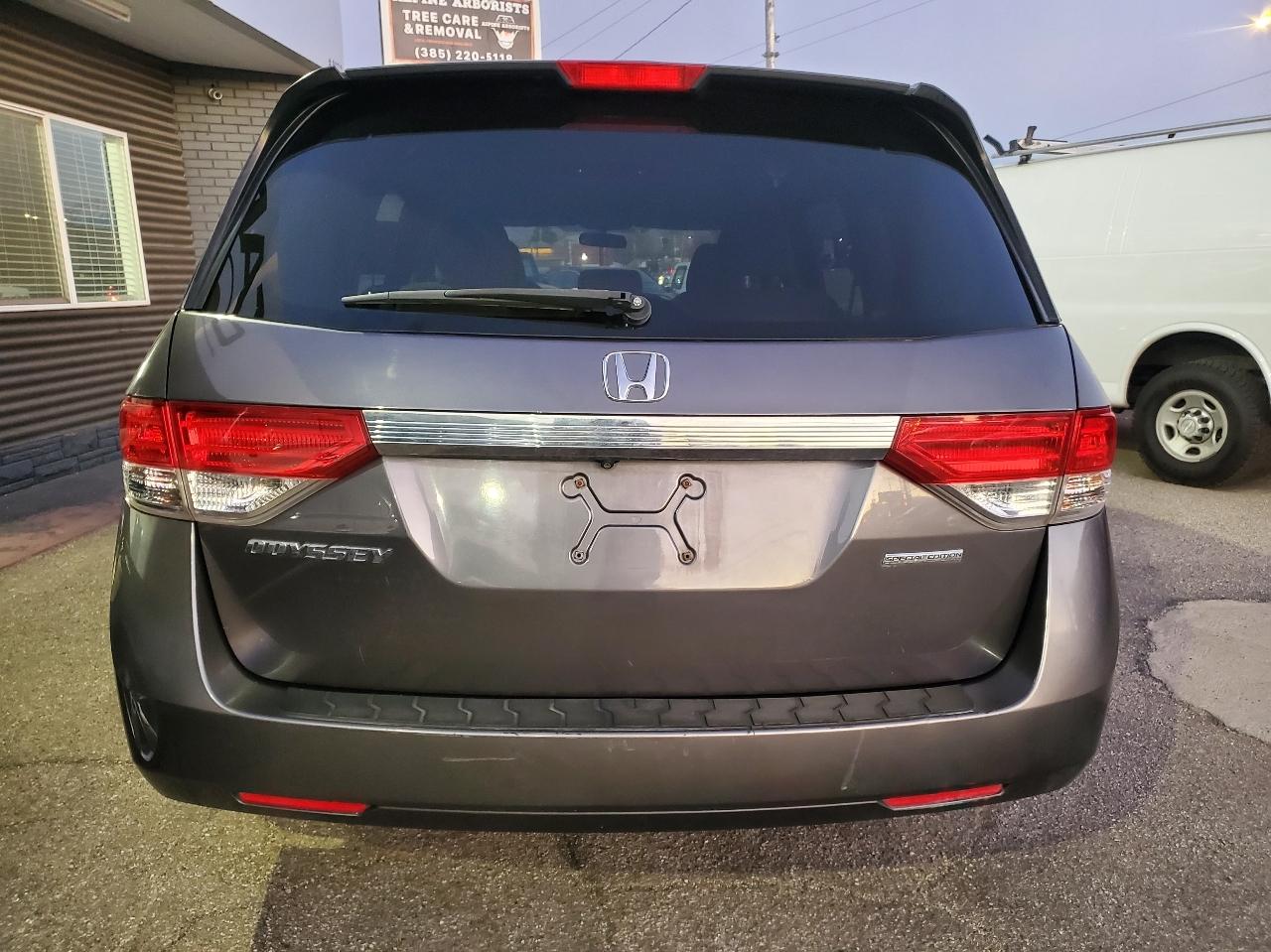 Honda Odyssey 5dr SE 2016