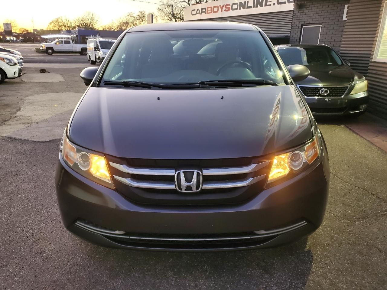 Honda Odyssey 5dr SE 2016