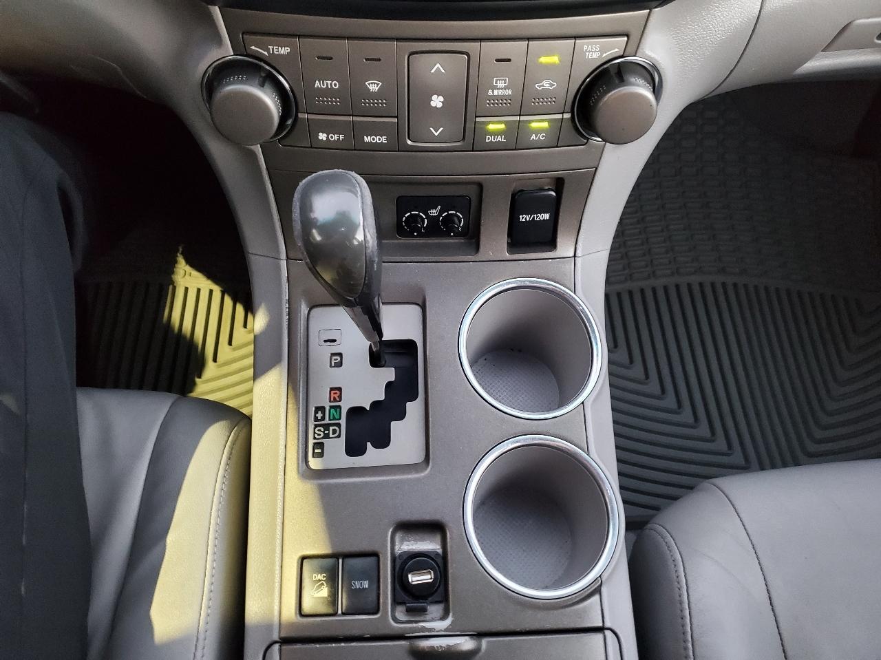 Toyota Highlander 4WD 4dr Sport (Natl) 2008