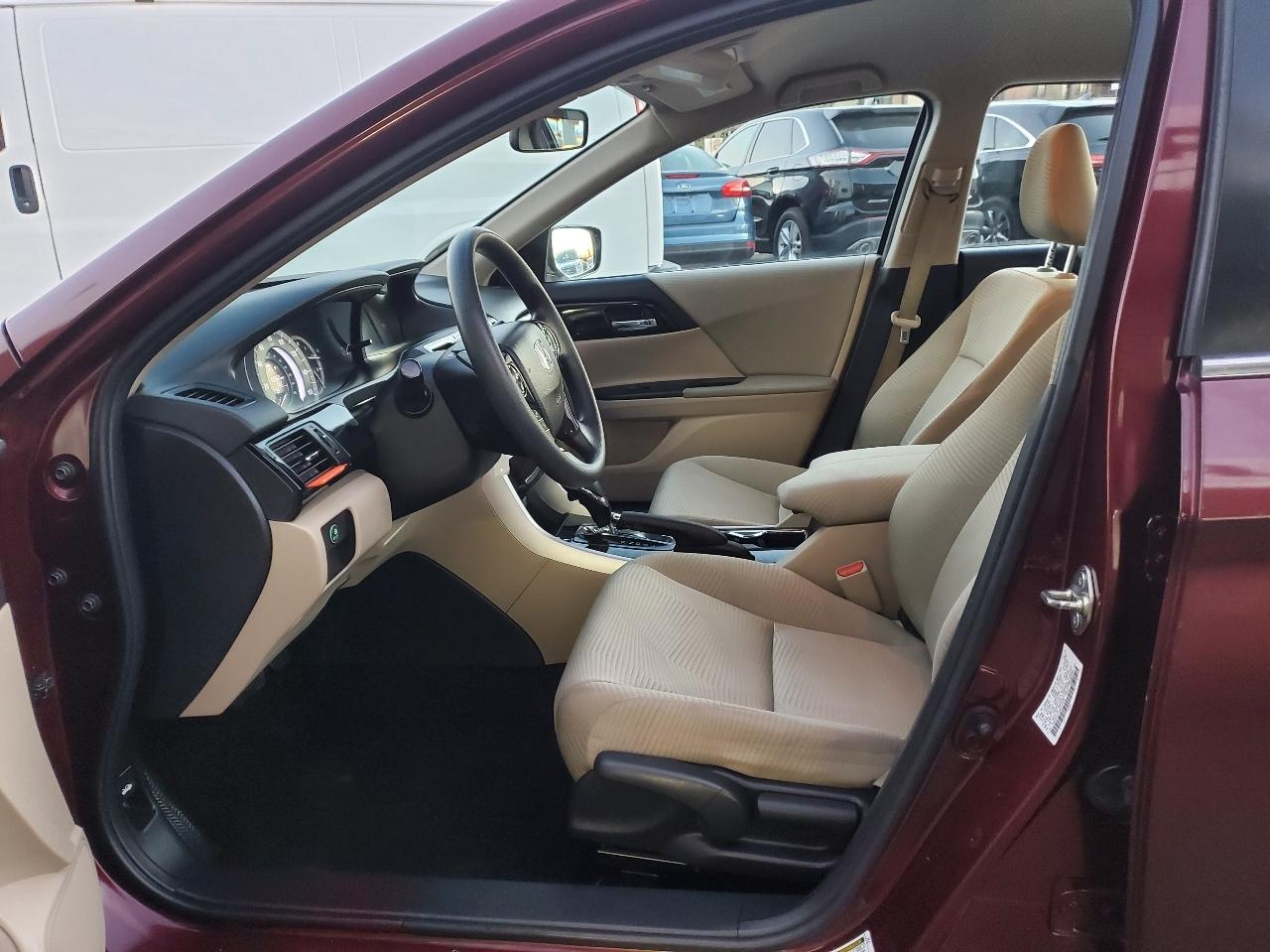 Honda Accord Sedan 4dr I4 CVT LX 2016