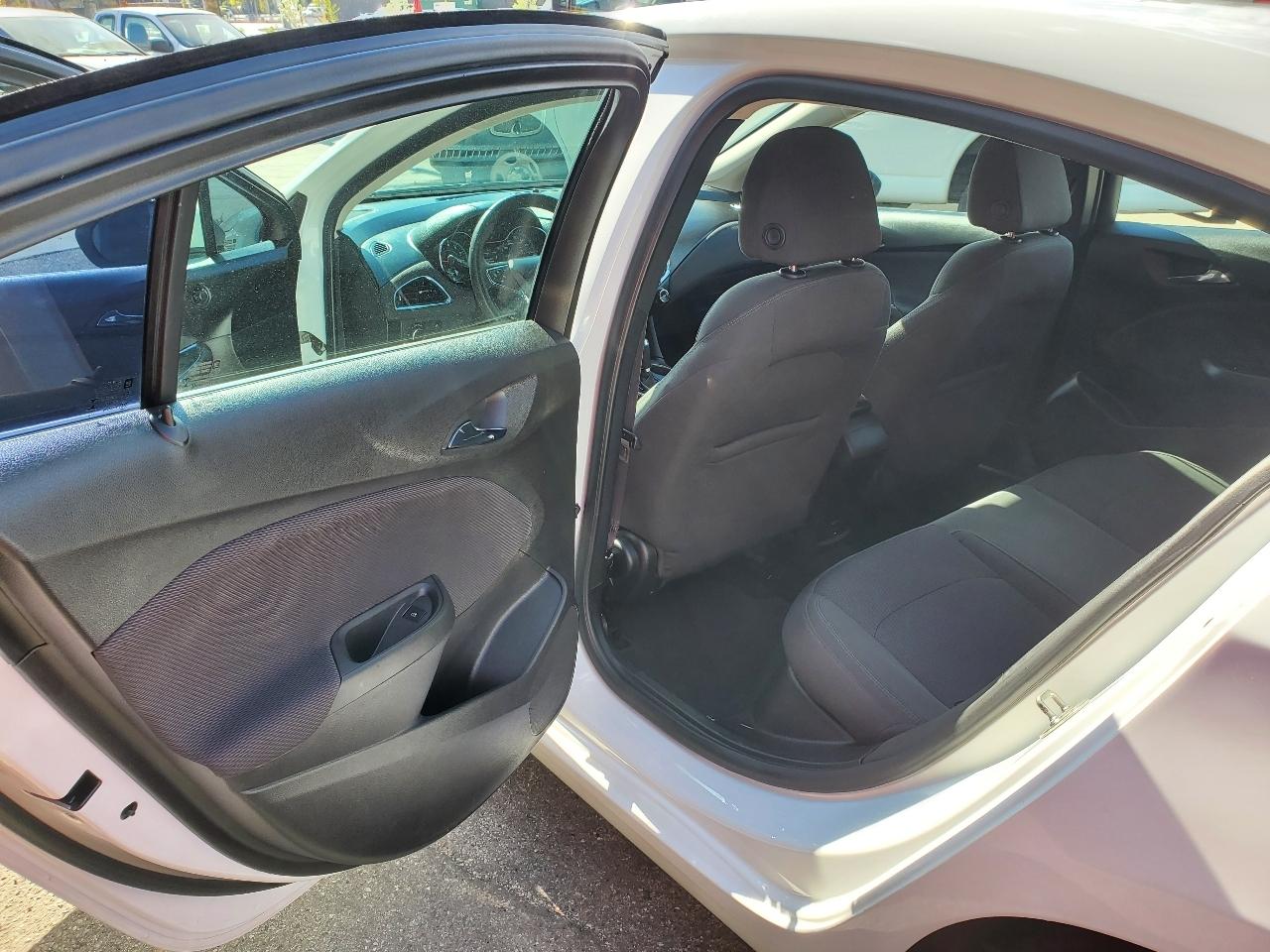 Chevrolet Cruze 4dr Sdn 1.4L LT w/1SD 2017