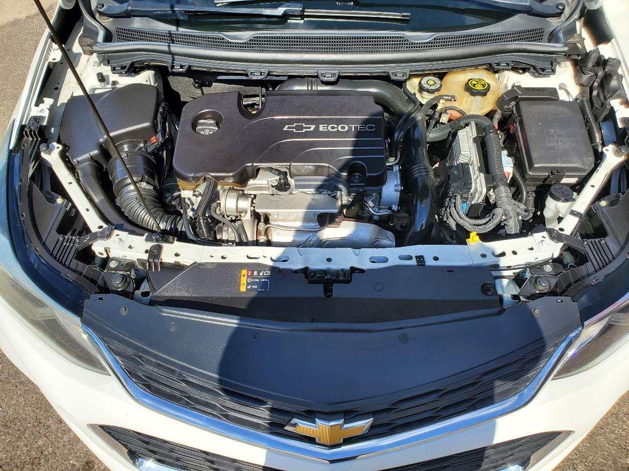 Chevrolet Cruze 4dr Sdn 1.4L LT w/1SD 2017