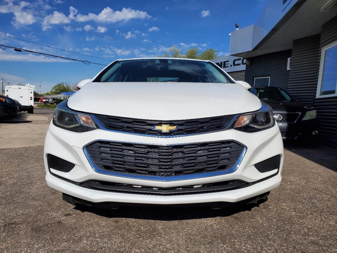 Chevrolet Cruze 4dr Sdn 1.4L LT w/1SD 2017