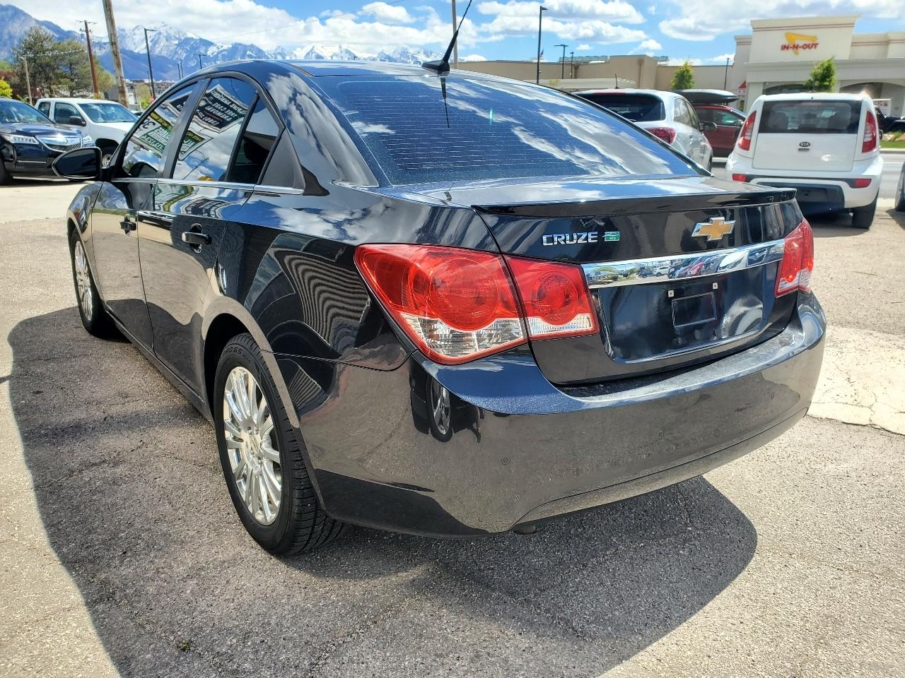 Chevrolet Cruze 4dr Sdn ECO 2011