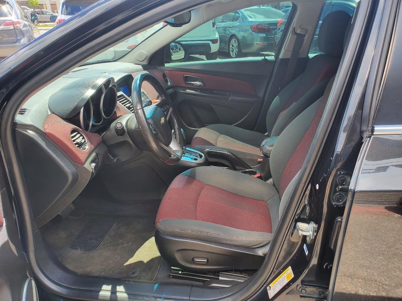 Chevrolet Cruze 4dr Sdn ECO 2011