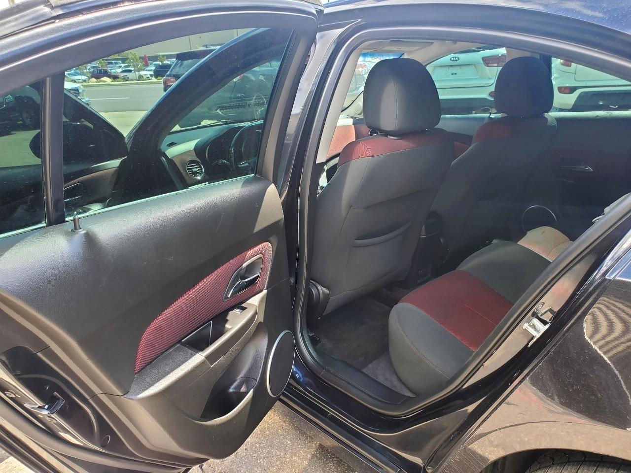 Chevrolet Cruze 4dr Sdn ECO 2011