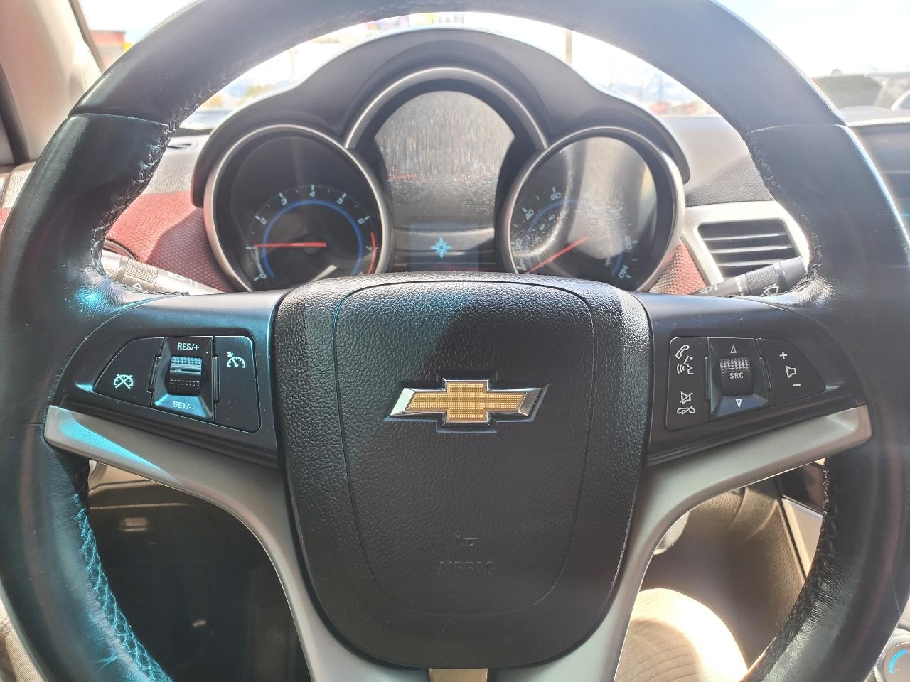 Chevrolet Cruze 4dr Sdn ECO 2011