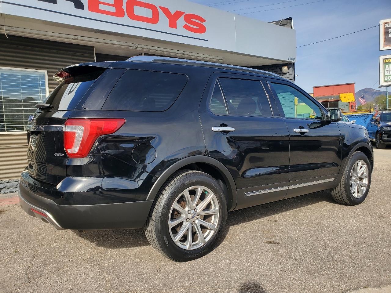 Ford Explorer Limited 4WD 2017