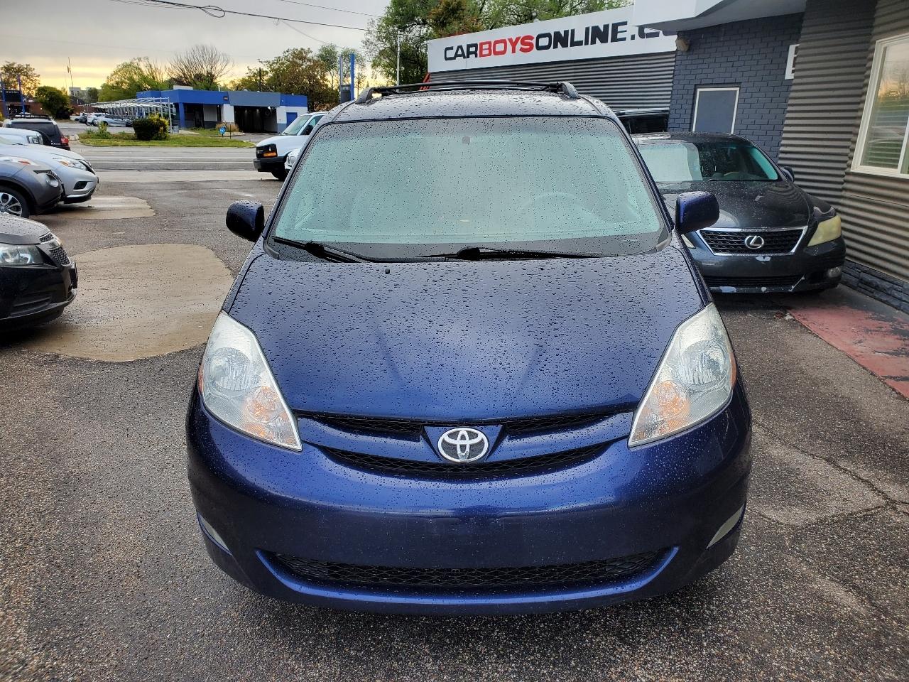 Toyota Sienna 5dr 7-Pass Van XLE Ltd AWD (Natl) 2007