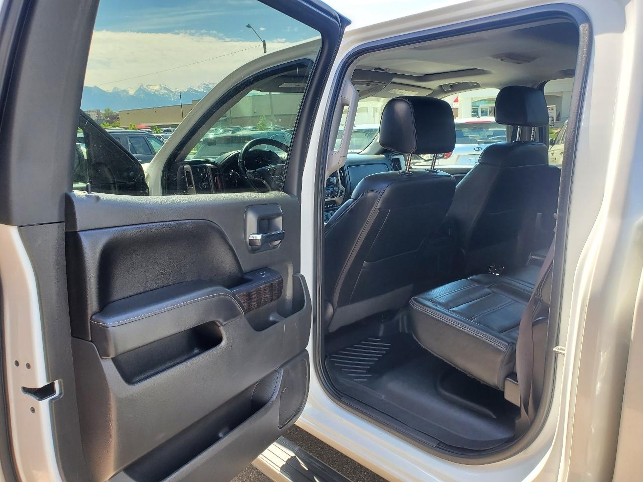 GMC Sierra 1500 4WD Crew Cab 153.0" Denali 2016