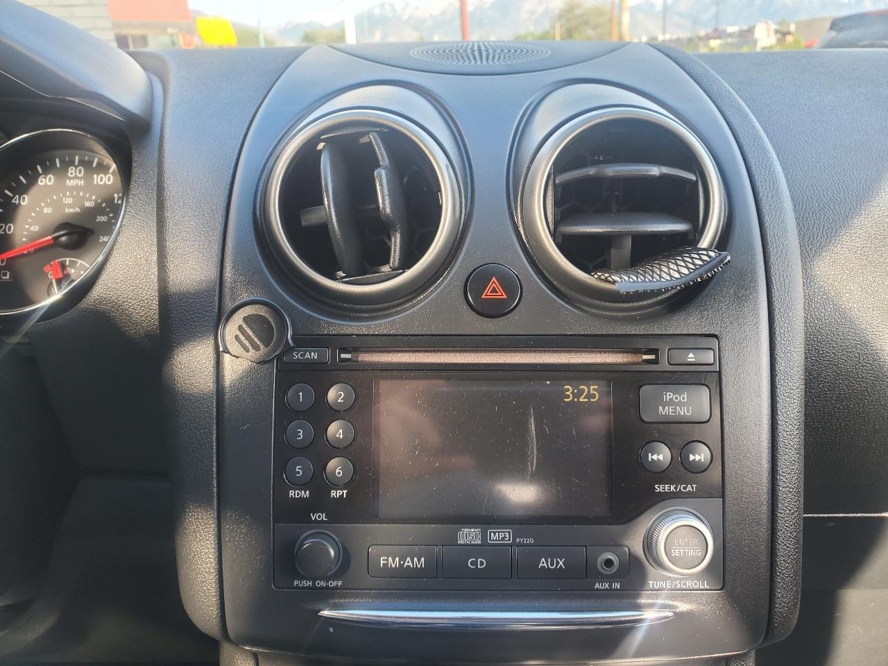Nissan Rogue AWD 4dr SV 2011