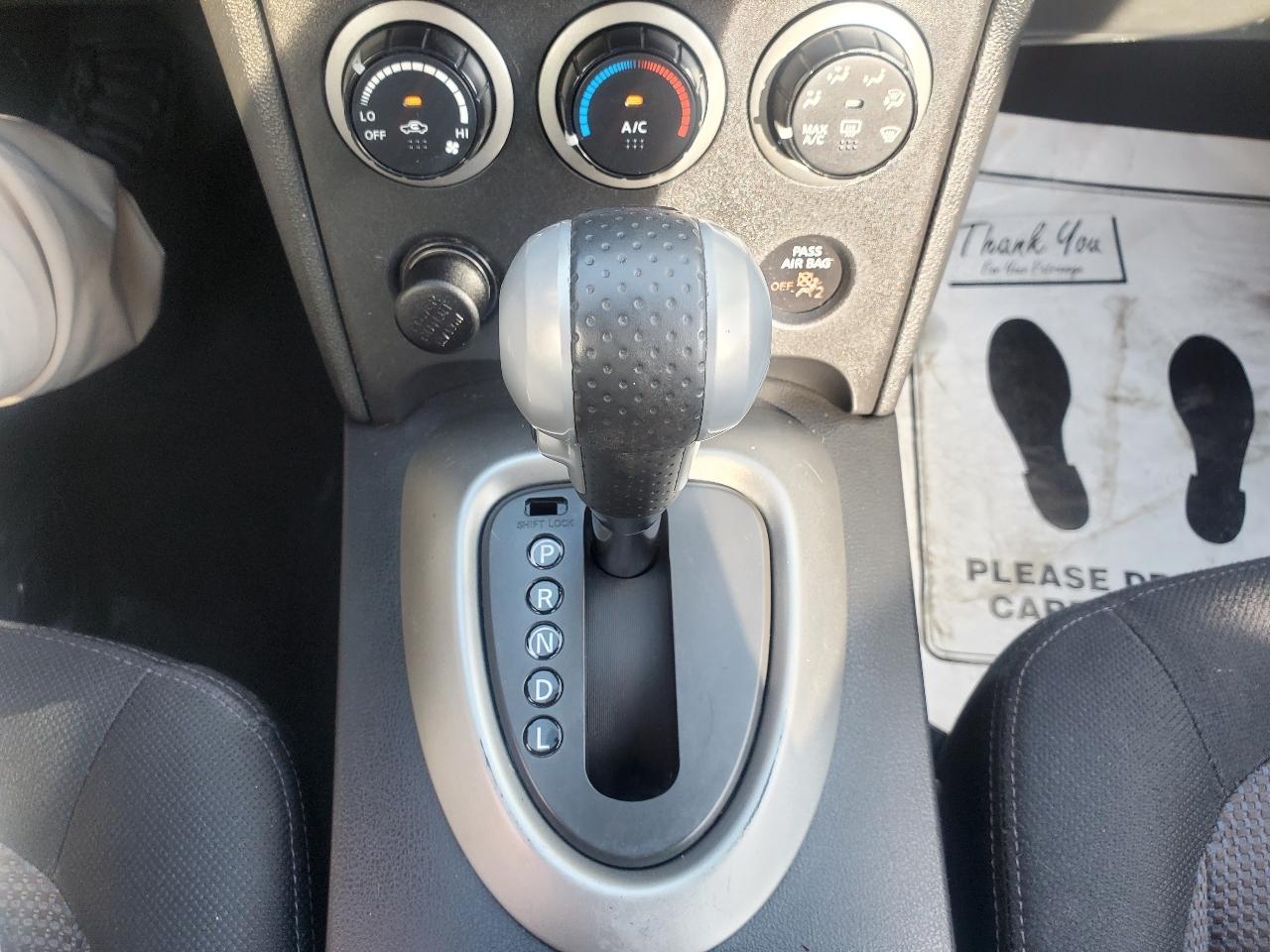 Nissan Rogue AWD 4dr SV 2011