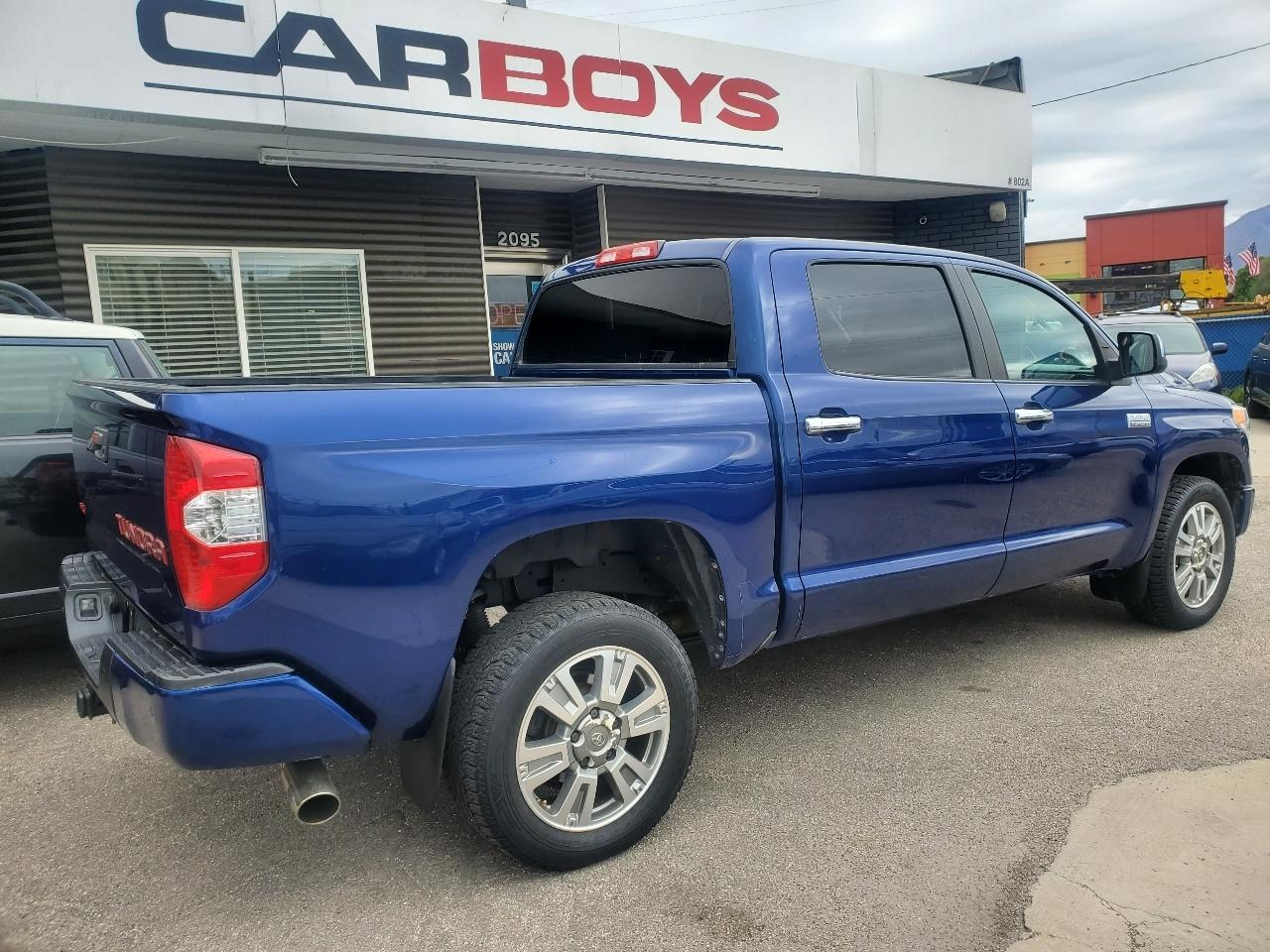 Toyota Tundra 4WD Truck CrewMax 5.7L FFV V8 6-Spd AT Platinum (Natl) 2014