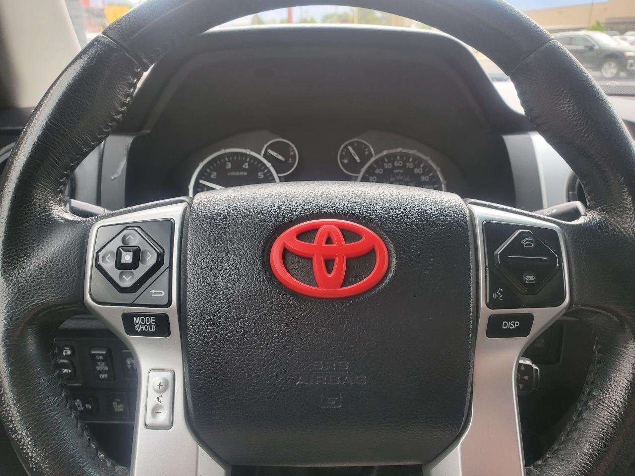 Toyota Tundra 4WD Truck CrewMax 5.7L FFV V8 6-Spd AT Platinum (Natl) 2014