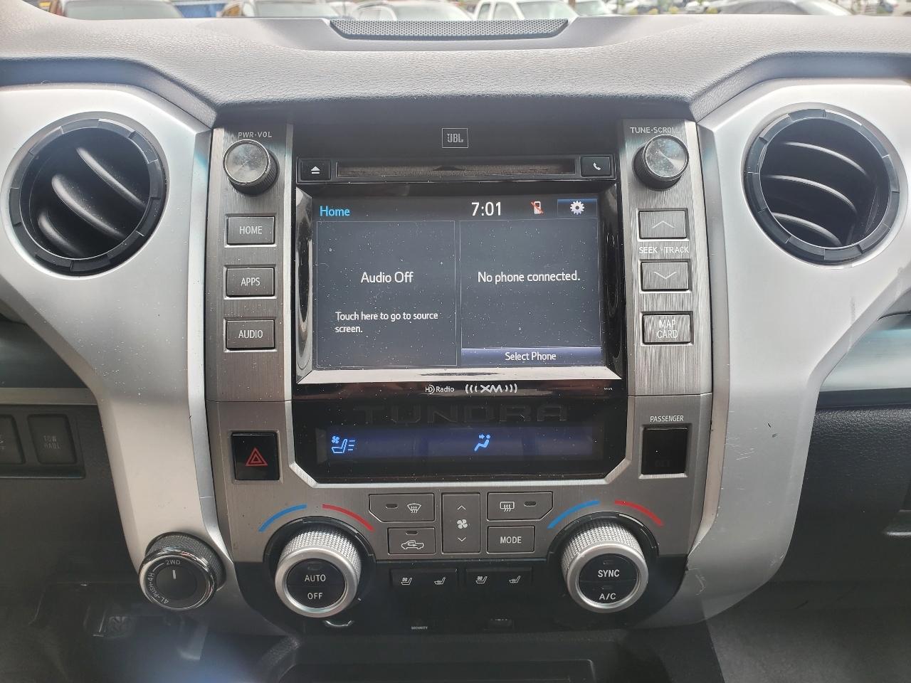 Toyota Tundra 4WD Truck CrewMax 5.7L FFV V8 6-Spd AT Platinum (Natl) 2014
