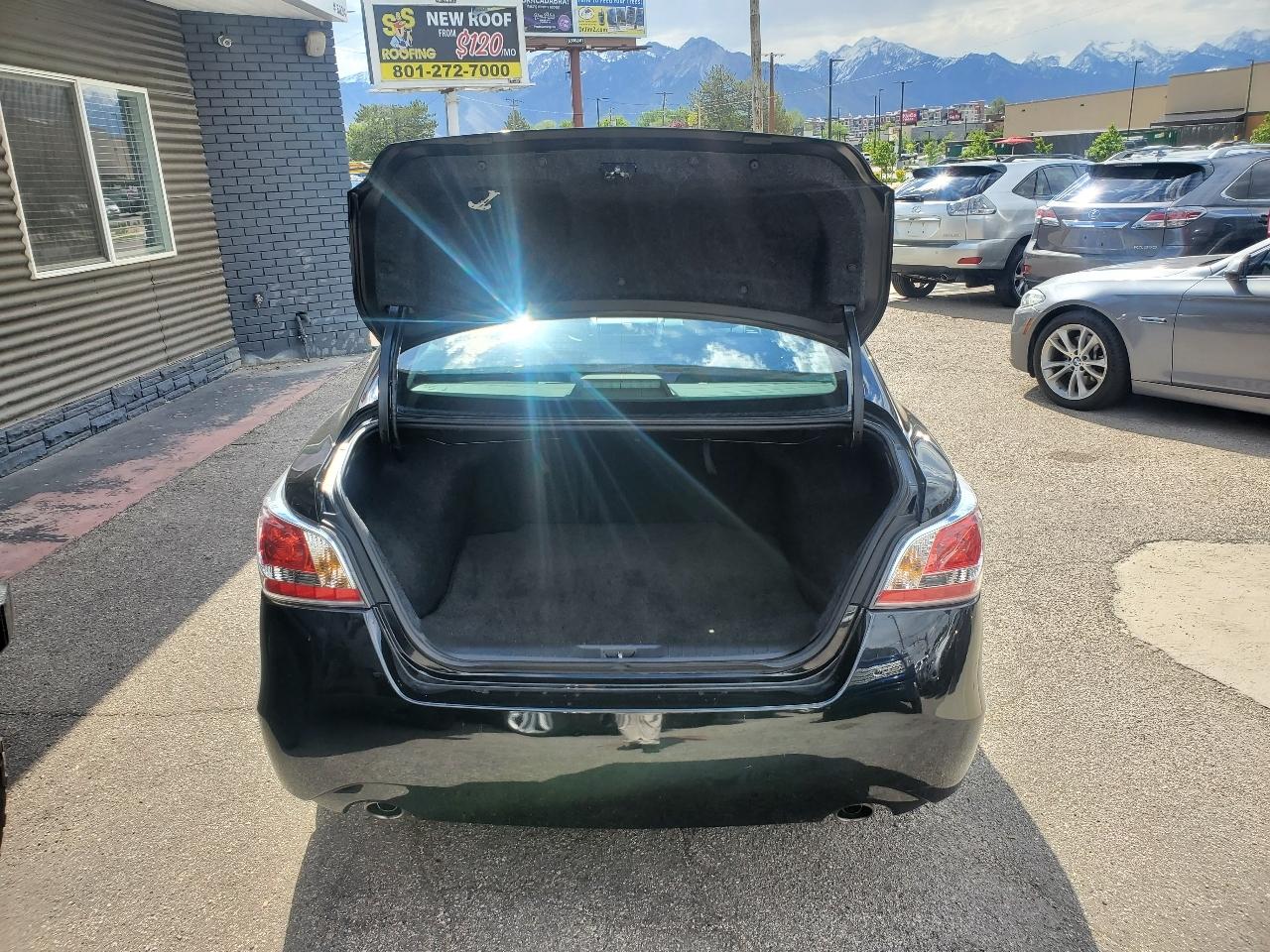 Nissan Altima 4dr Sdn I4 2.5 S 2015