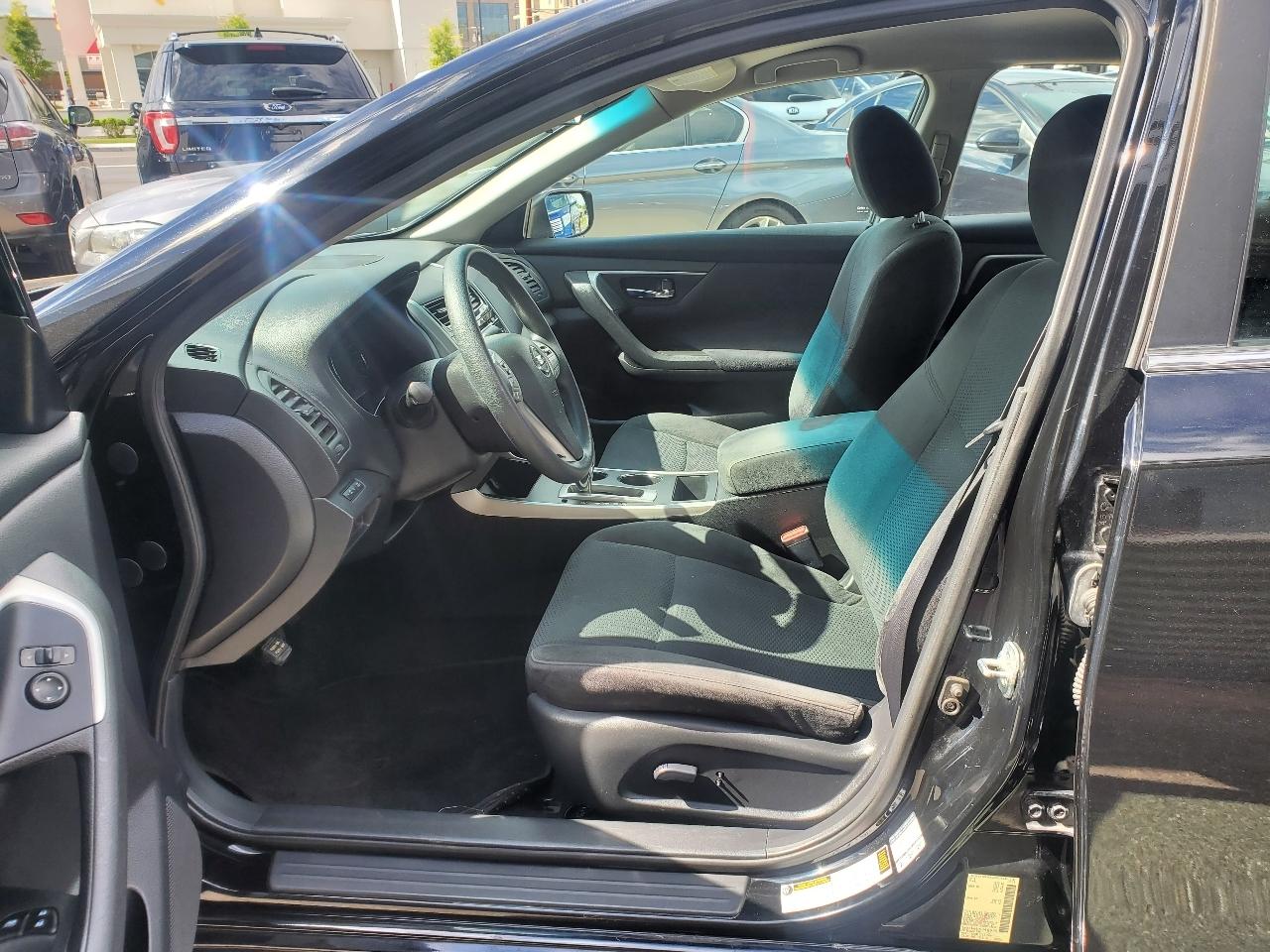 Nissan Altima 4dr Sdn I4 2.5 S 2015
