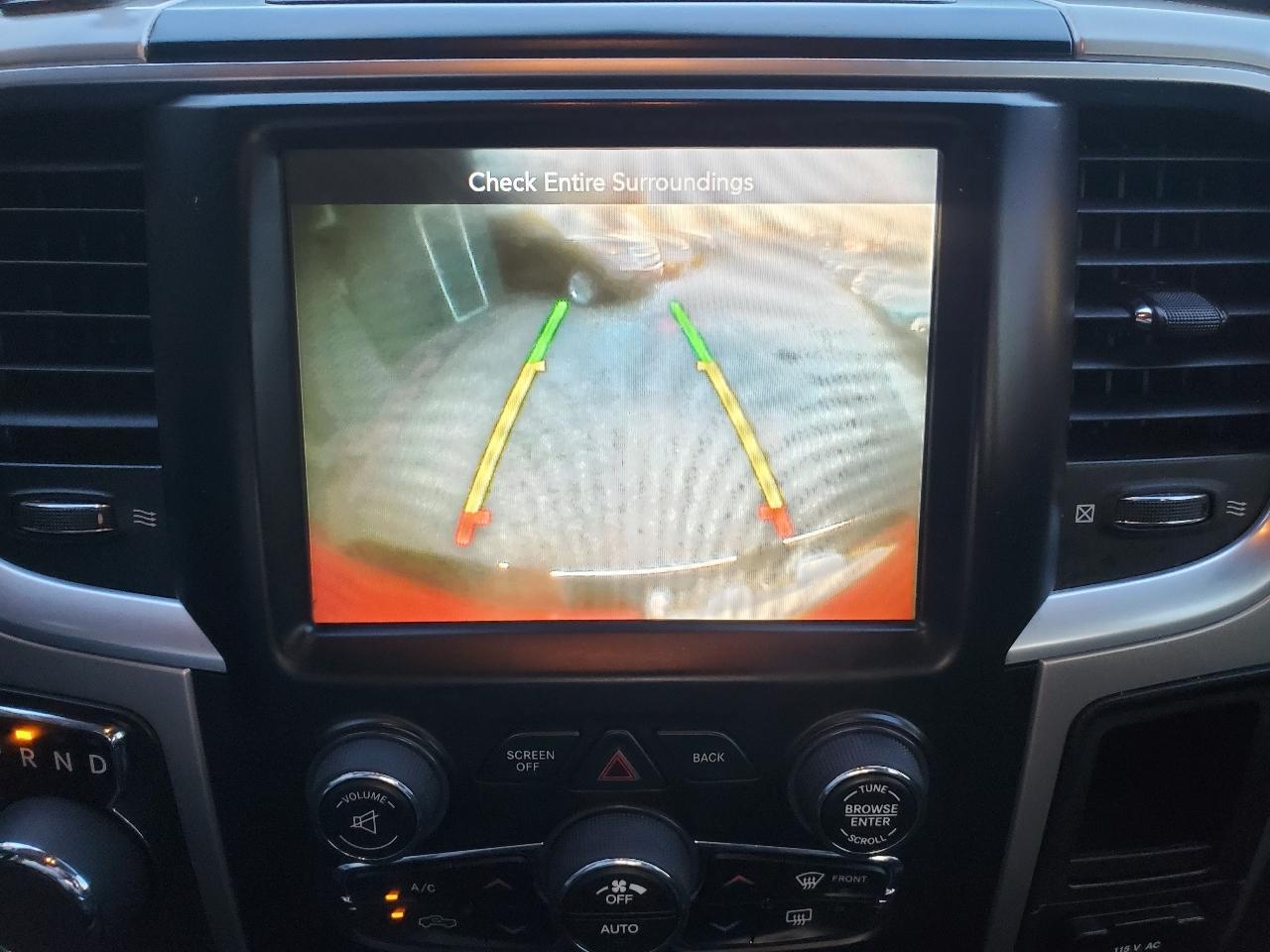 RAM 1500 4WD Crew Cab 140.5" Big Horn 2016