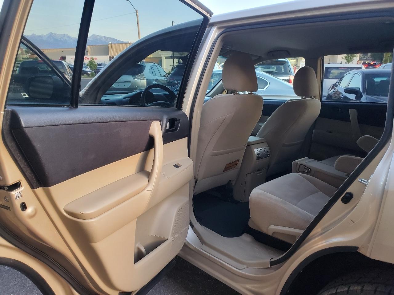 Toyota Highlander 4WD 4dr V6 (Natl) 2013