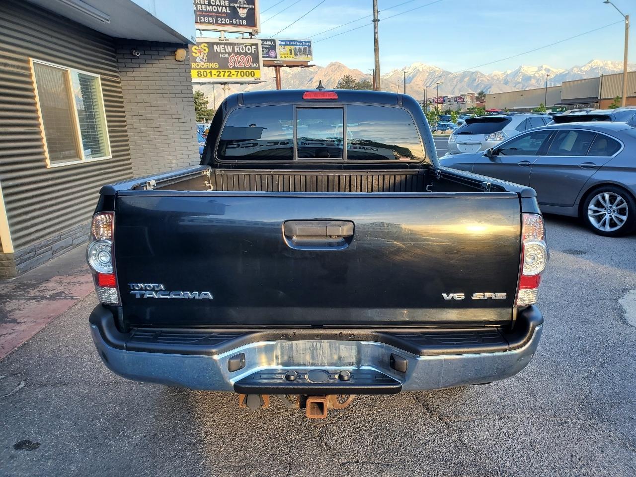 Toyota Tacoma 4WD Double Cab V6 MT (Natl) 2014