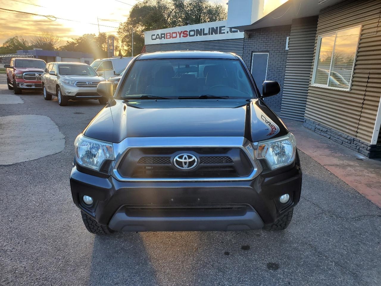 Toyota Tacoma 4WD Double Cab V6 MT (Natl) 2014