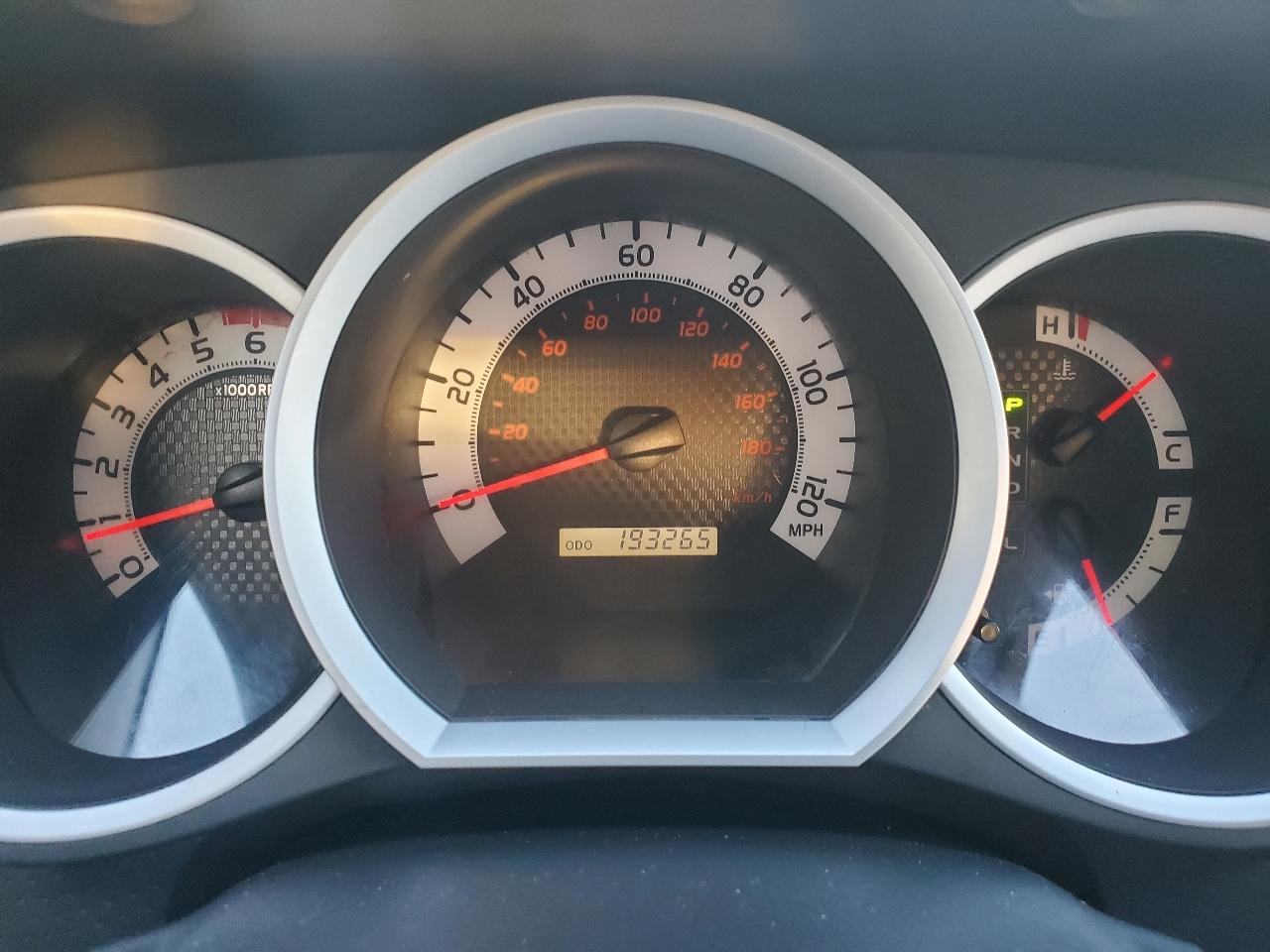 Toyota Tacoma 4WD Double Cab V6 MT (Natl) 2014