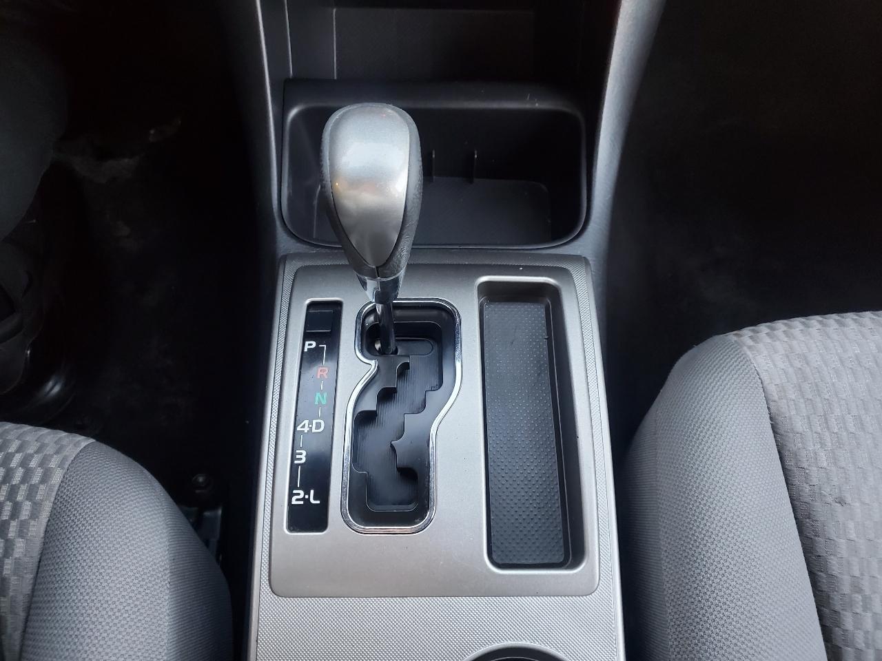 Toyota Tacoma 4WD Double Cab V6 MT (Natl) 2014