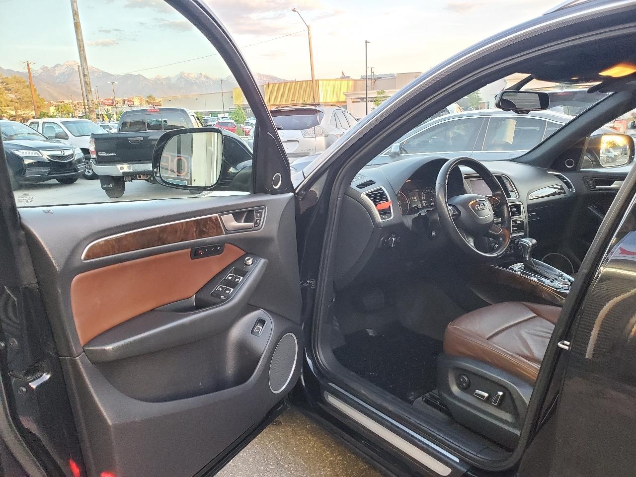 Audi Q5 quattro 4dr 2.0T Premium Plus 2013