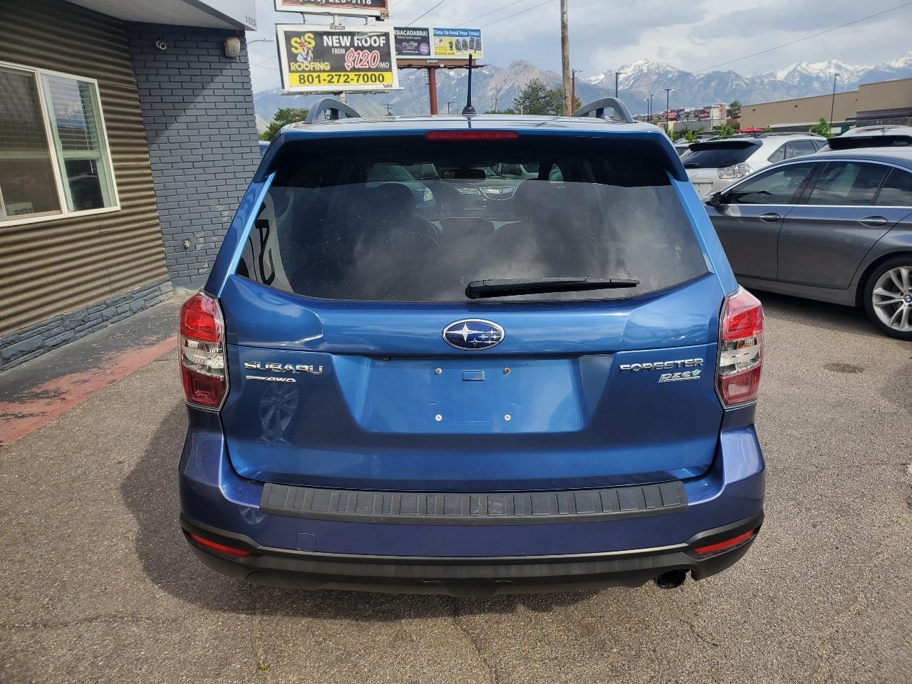 Subaru Forester 4dr CVT 2.5i Limited PZEV 2015