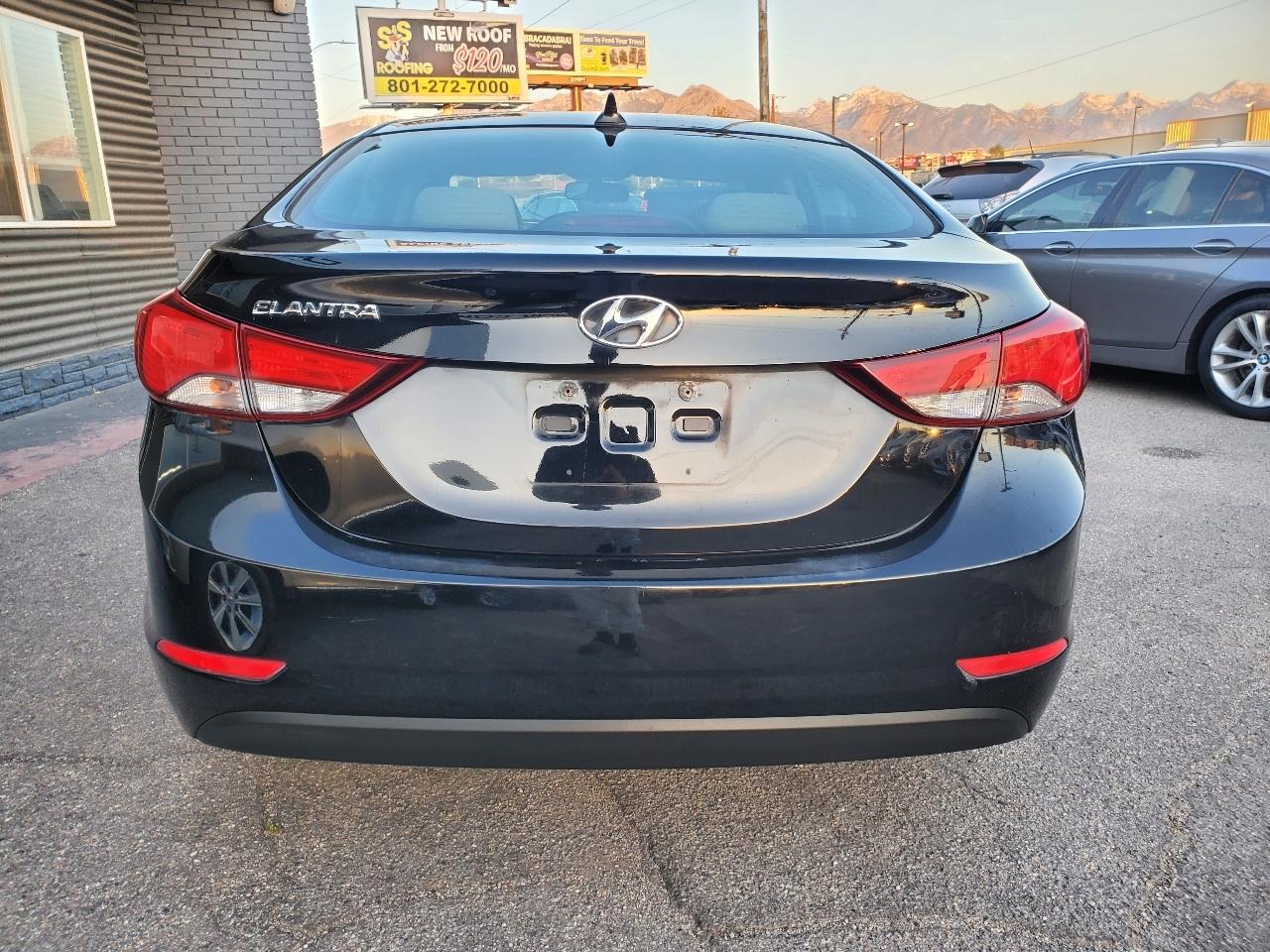 Hyundai Elantra 4dr Sdn Man SE (Ulsan Plant) 2015